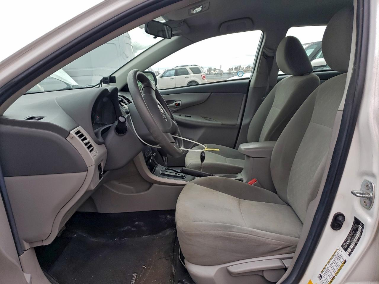 2009 TOYOTA COROLLA