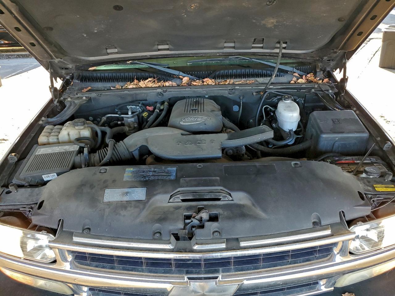 2004 CHEVROLET Tahoe