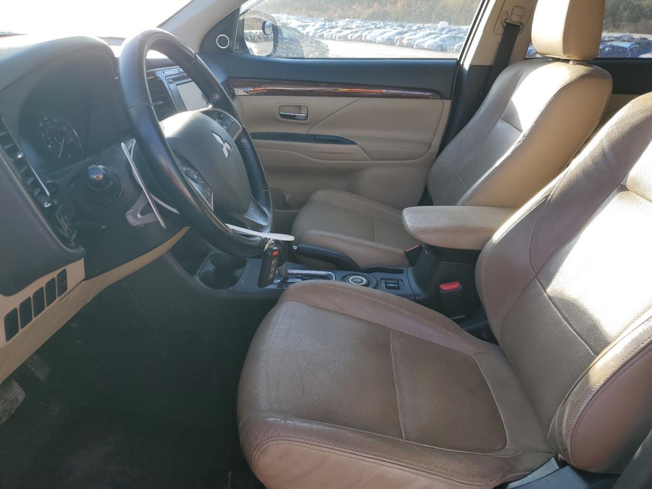 2015 MITSUBISHI outlander