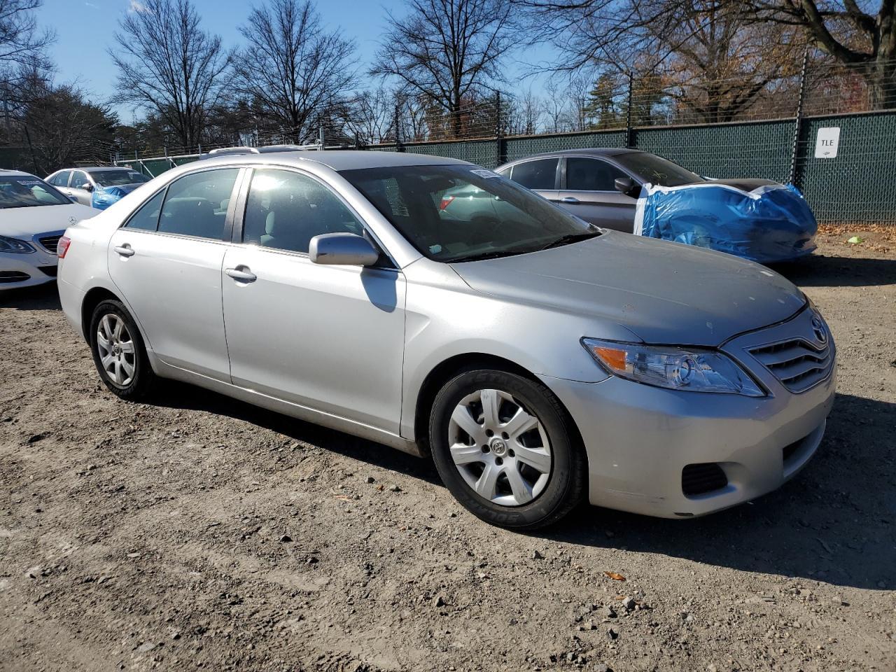 2010 TOYOTA CAMRY