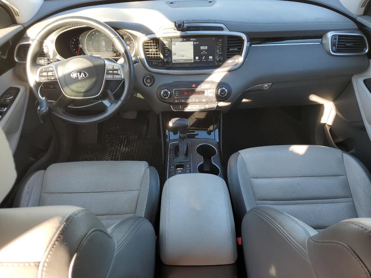 2020 KIA SORENTO