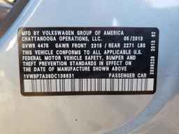 2013 VOLKSWAGEN Passat