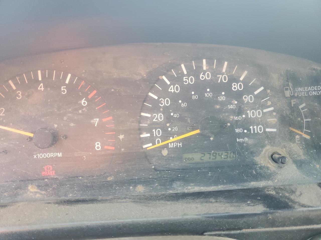 2000 TOYOTA TACOMA