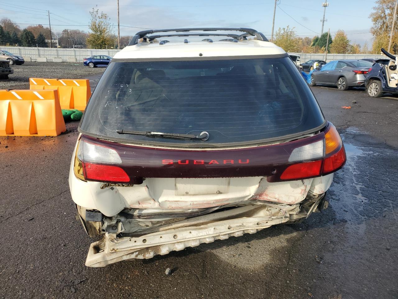 2002 SUBARU Legacy