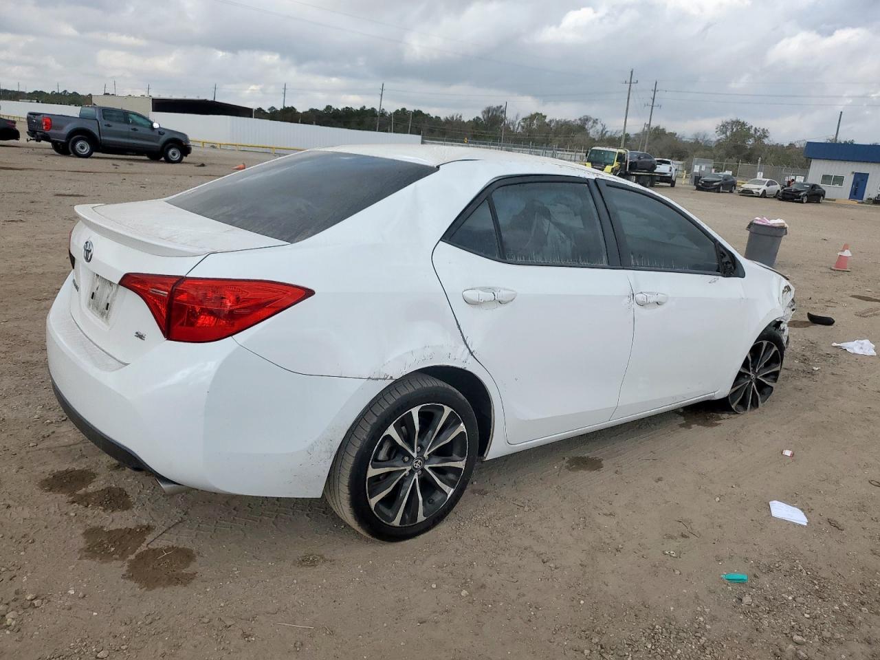 2019 TOYOTA COROLLA