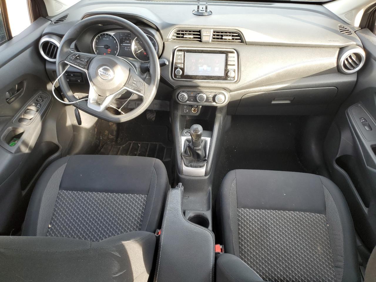 2020 NISSAN VERSA