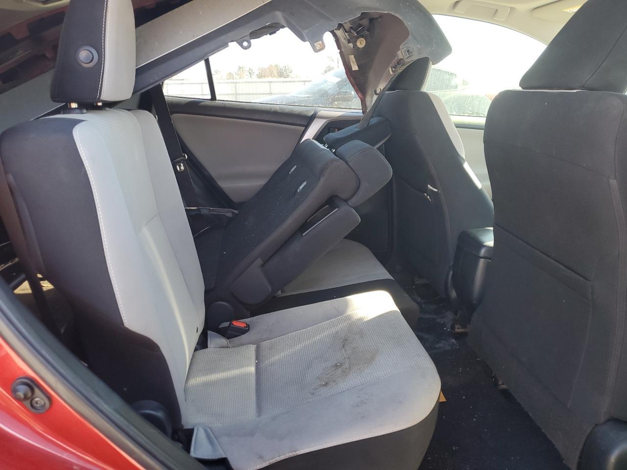 2016 TOYOTA RAV4