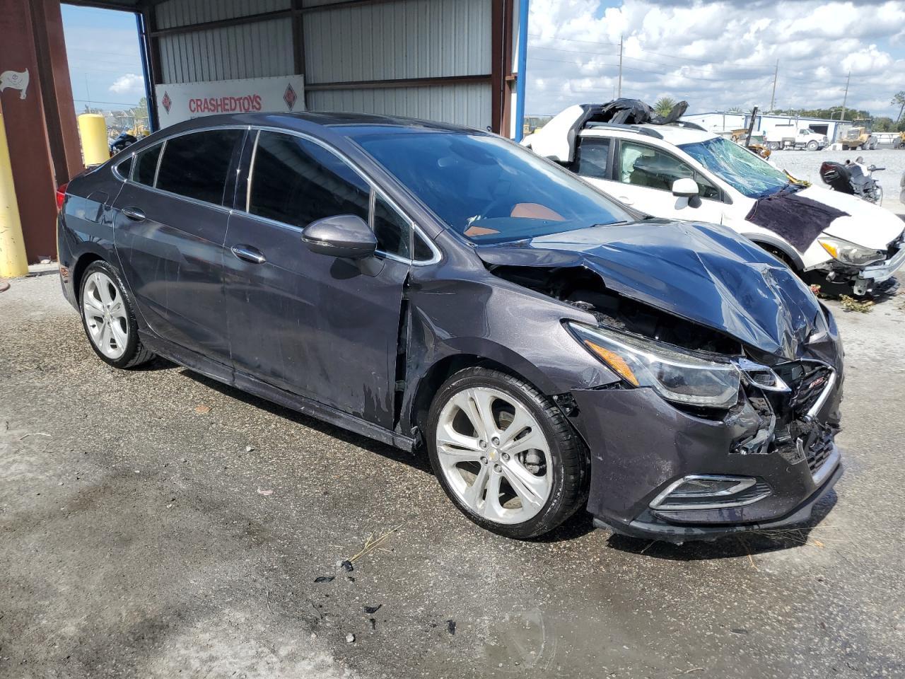 2017 CHEVROLET CRUZE