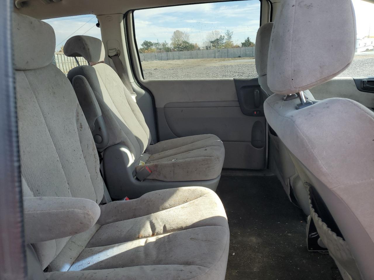 2008 KIA SEDONA