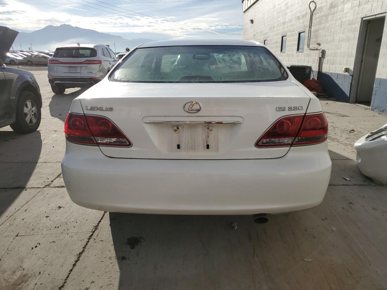 2005 LEXUS ES 330