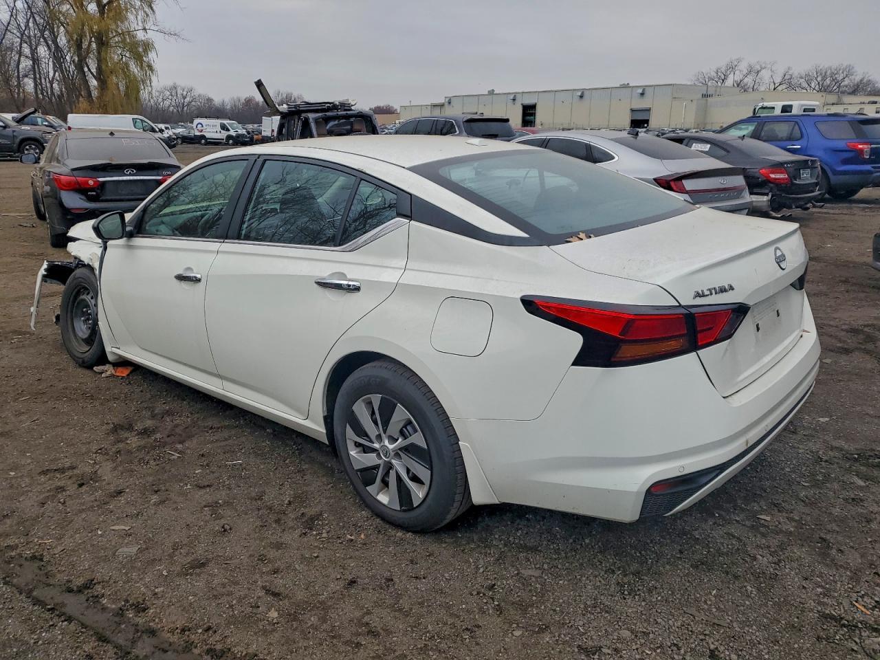2025 NISSAN ALTIMA