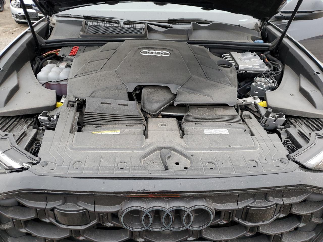 2025 AUDI Q8