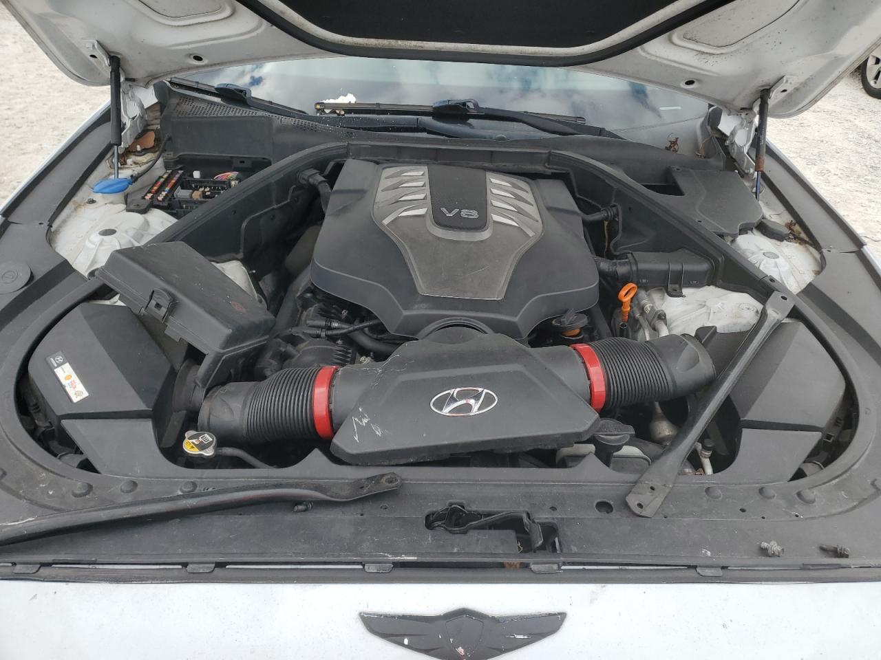 2015 HYUNDAI GENESIS