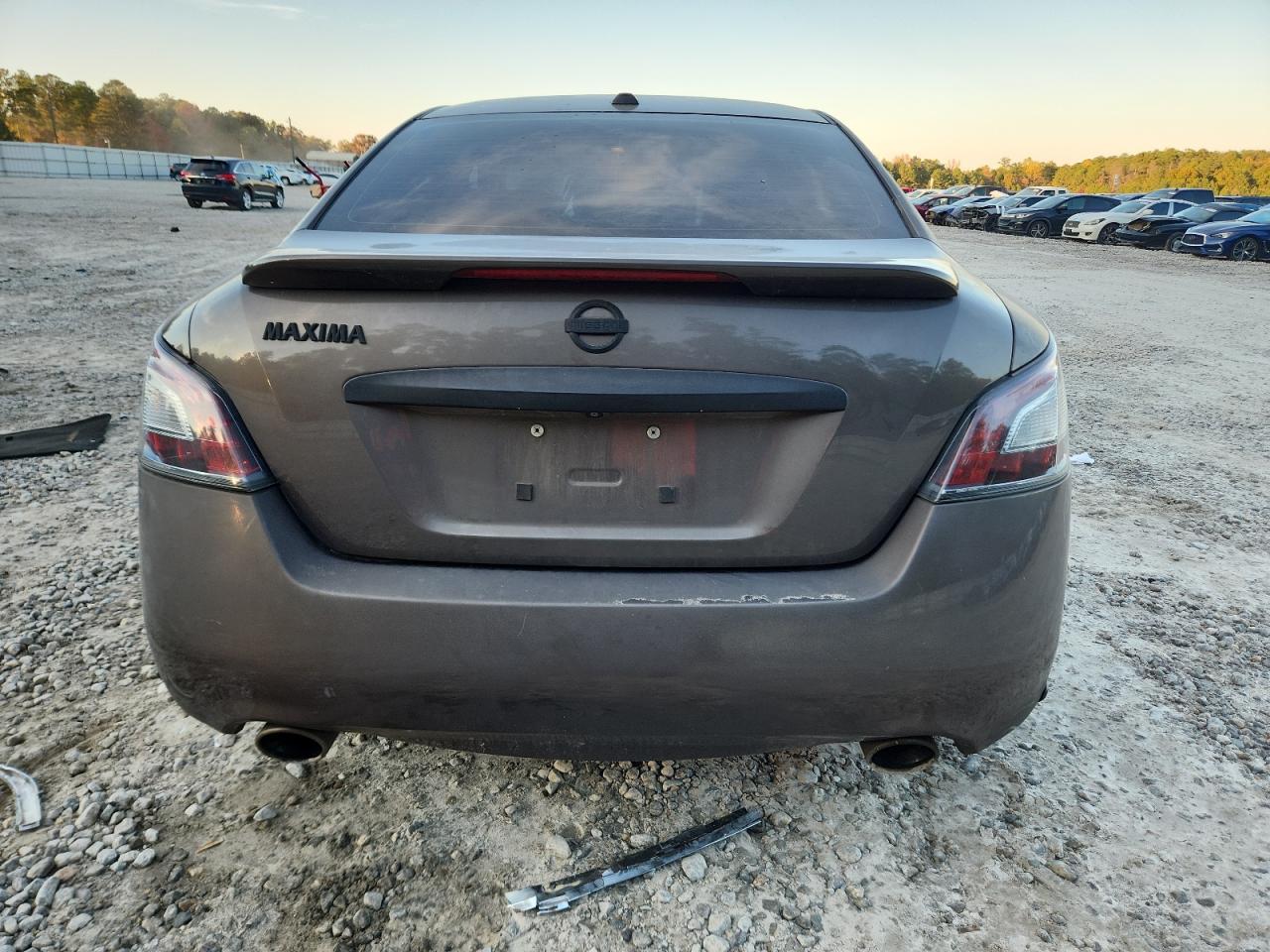 2012 NISSAN Maxima