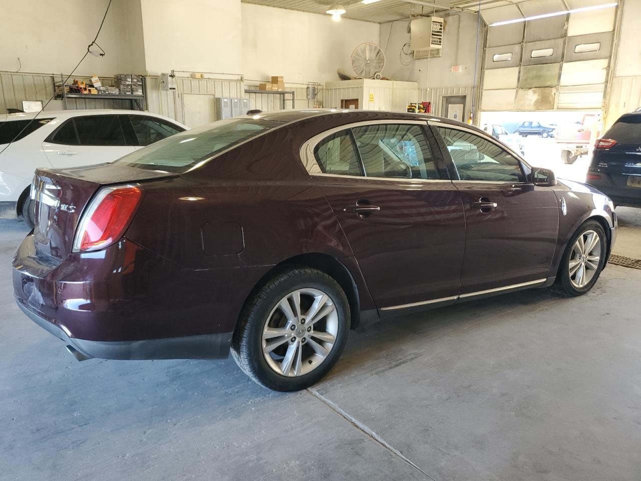 2011 LINCOLN MKS