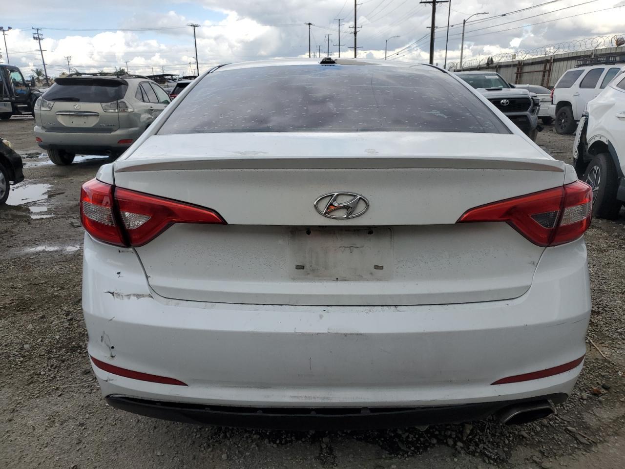 2016 HYUNDAI SONATA