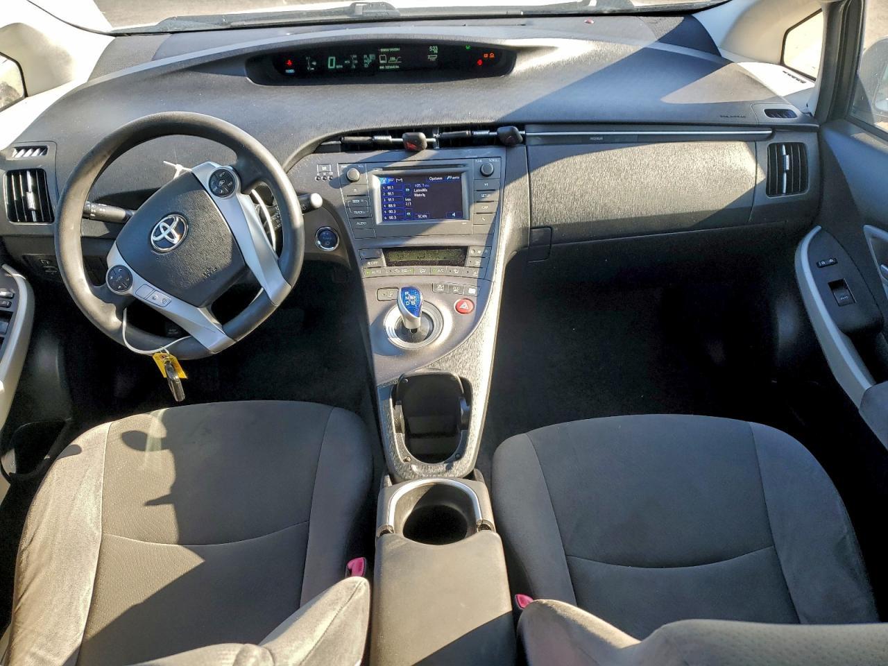 2012 TOYOTA PRIUS