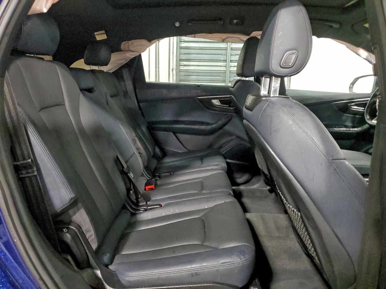 2021 AUDI Q7