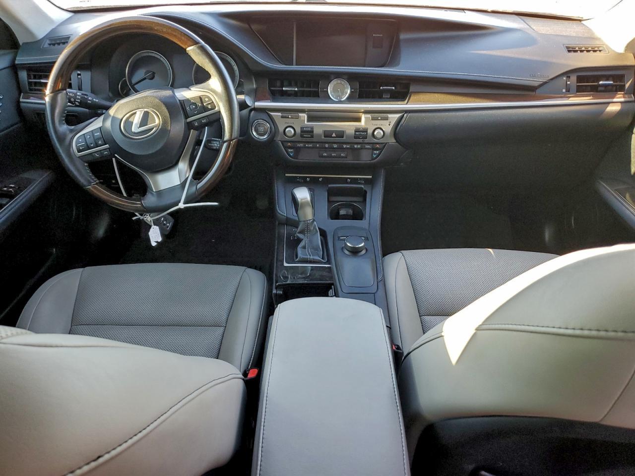 2017 LEXUS ES 350