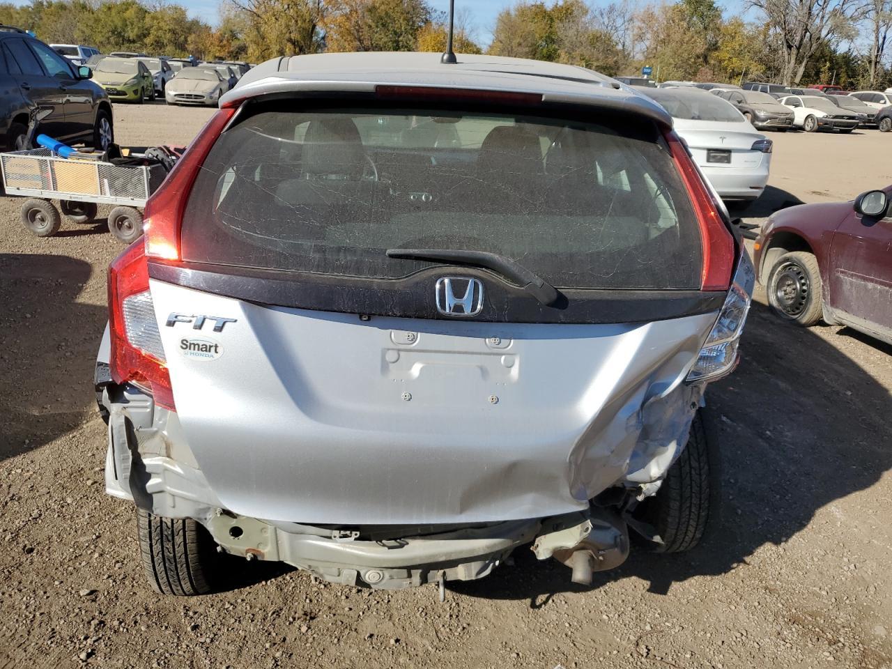 2015 HONDA FIT