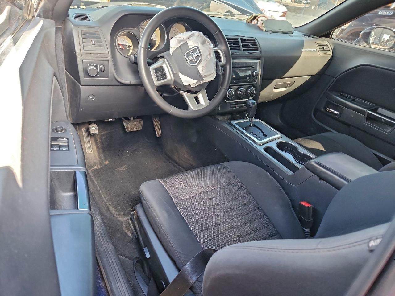 2014 DODGE Challenger