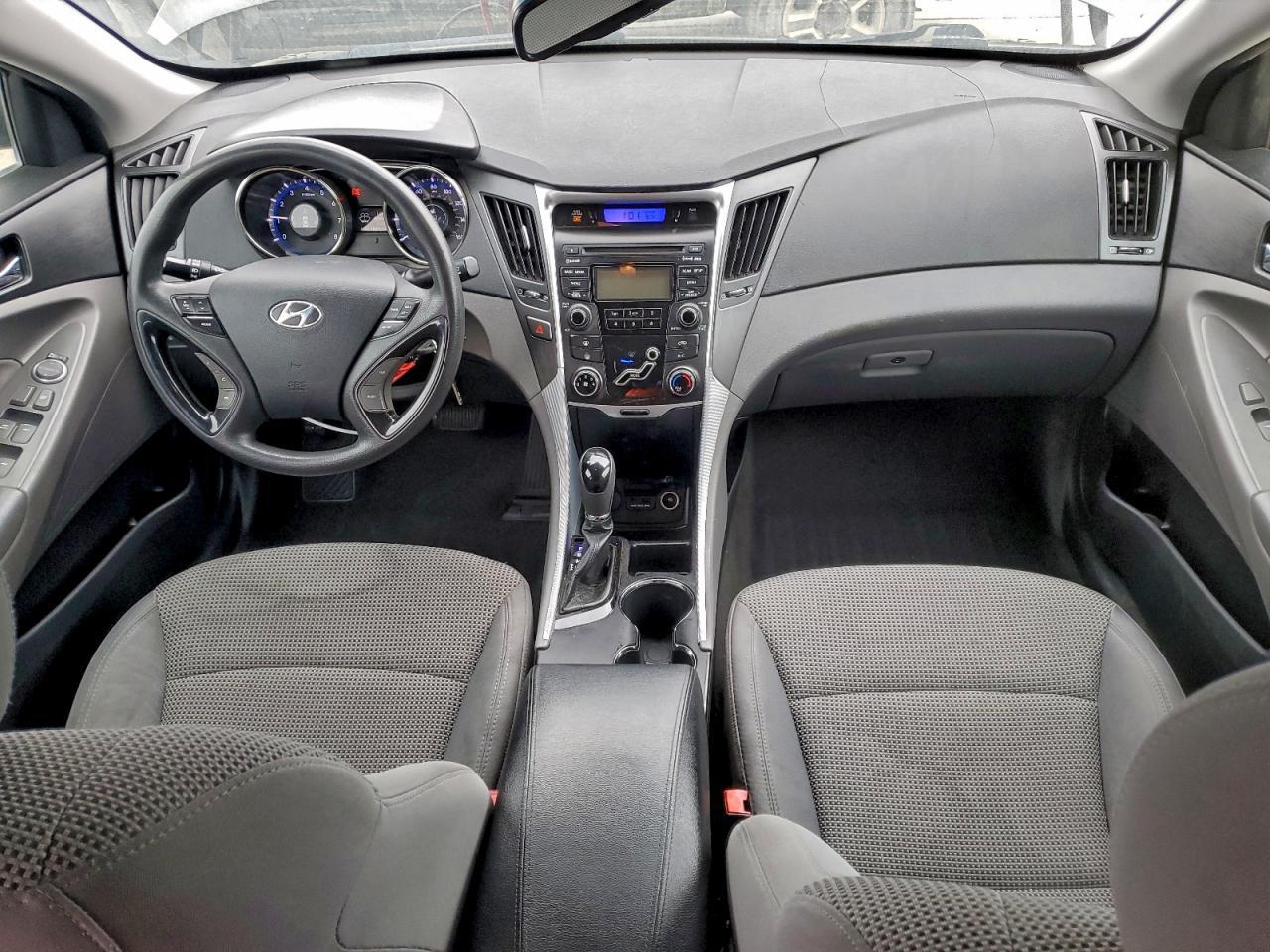 2012 HYUNDAI SONATA