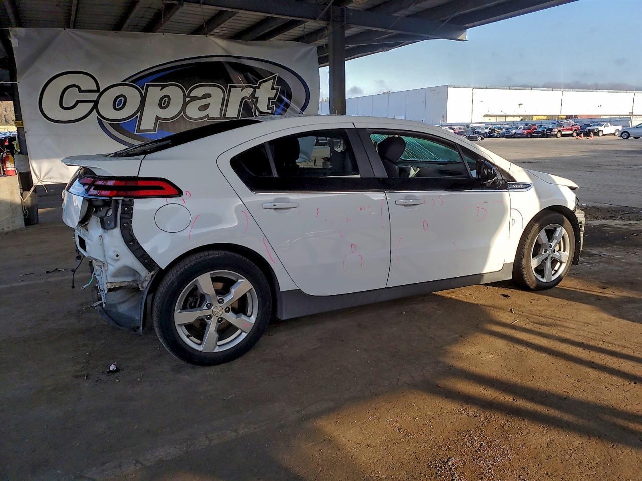 2013 CHEVROLET VOLT