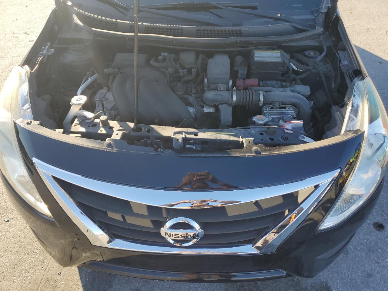 2019 NISSAN VERSA
