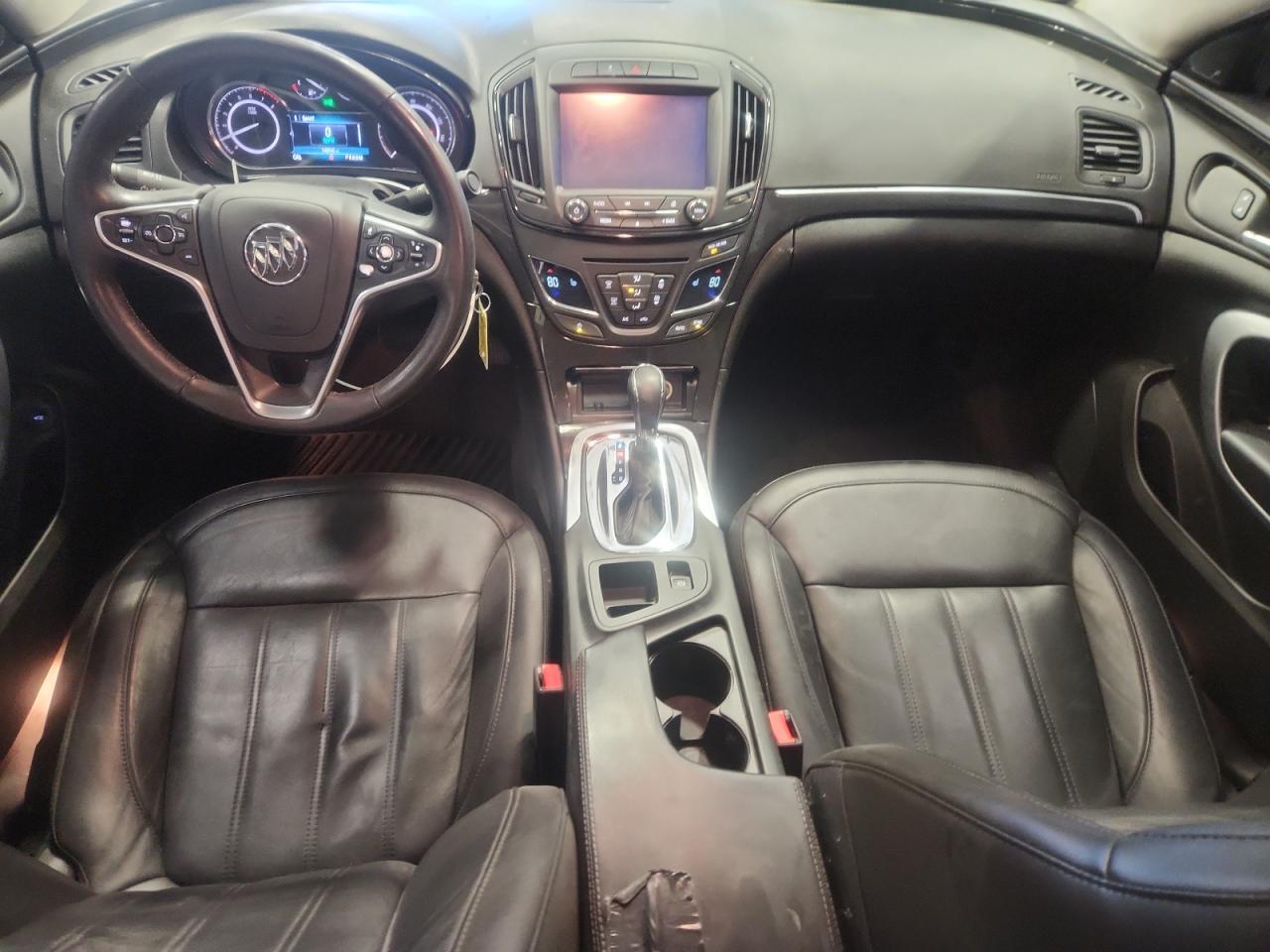 2017 BUICK Regal