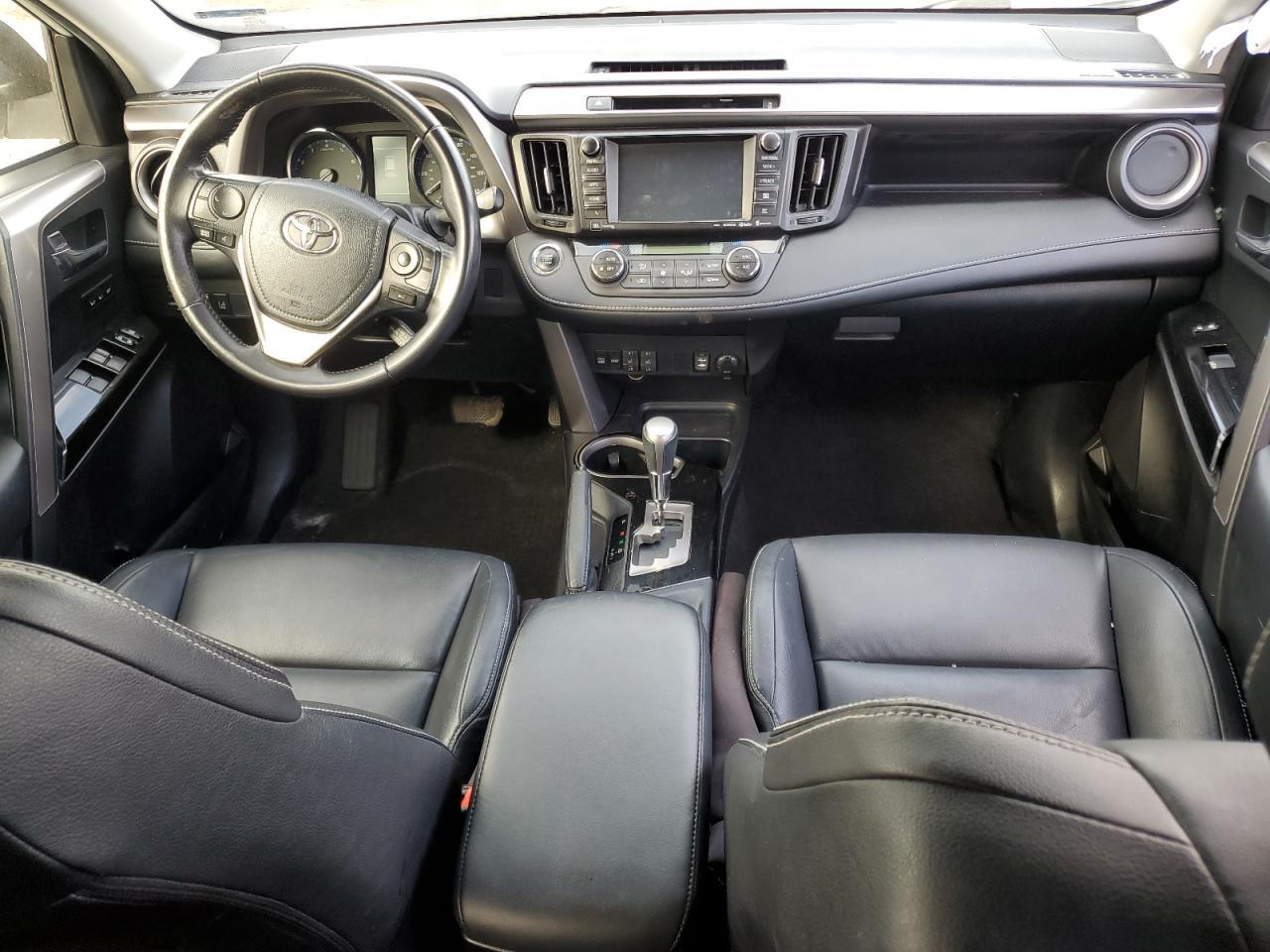 2016 TOYOTA RAV4
