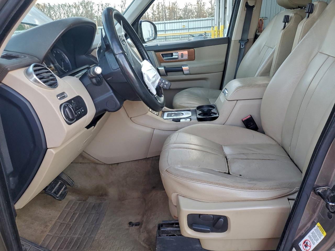 2016 LAND ROVER LR4