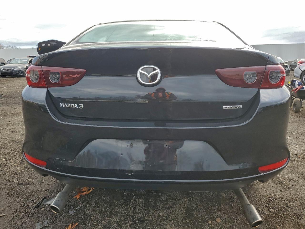 2021 MAZDA 3