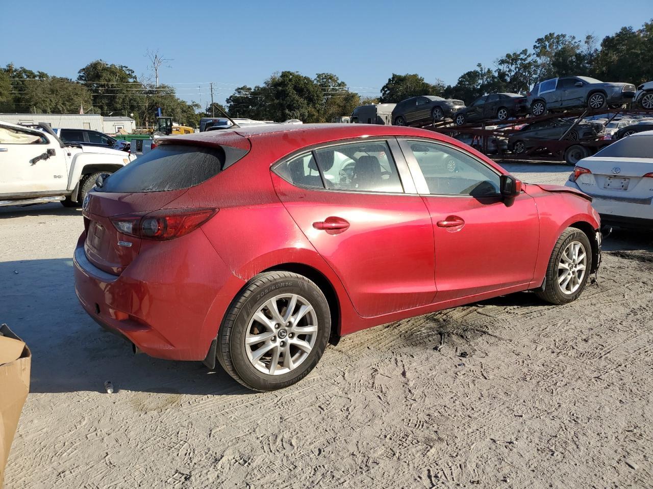 2018 MAZDA 3