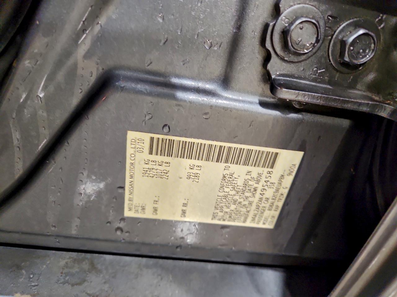 2010 NISSAN ALTIMA
