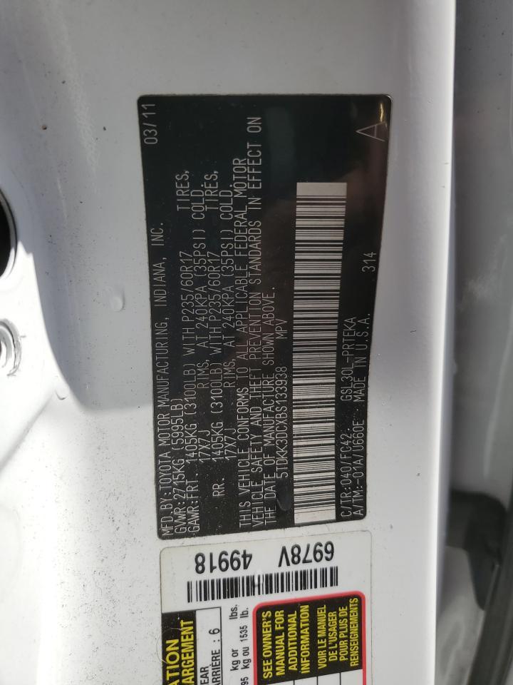 2011 TOYOTA SIENNA