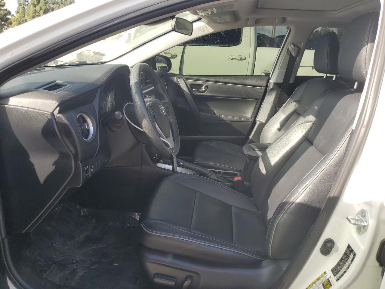 2017 TOYOTA COROLLA