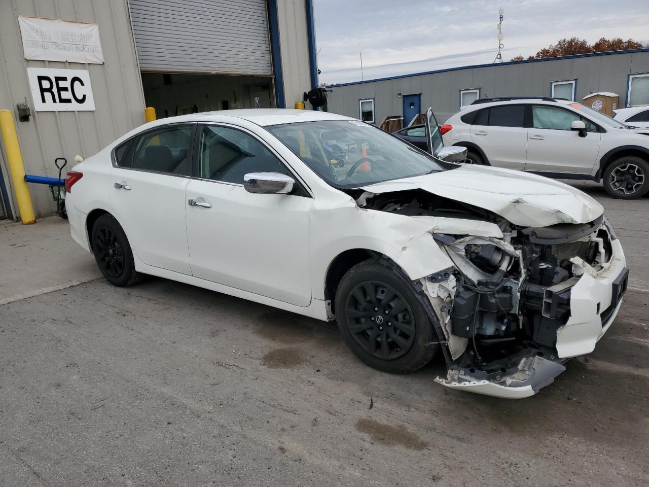 2017 NISSAN ALTIMA