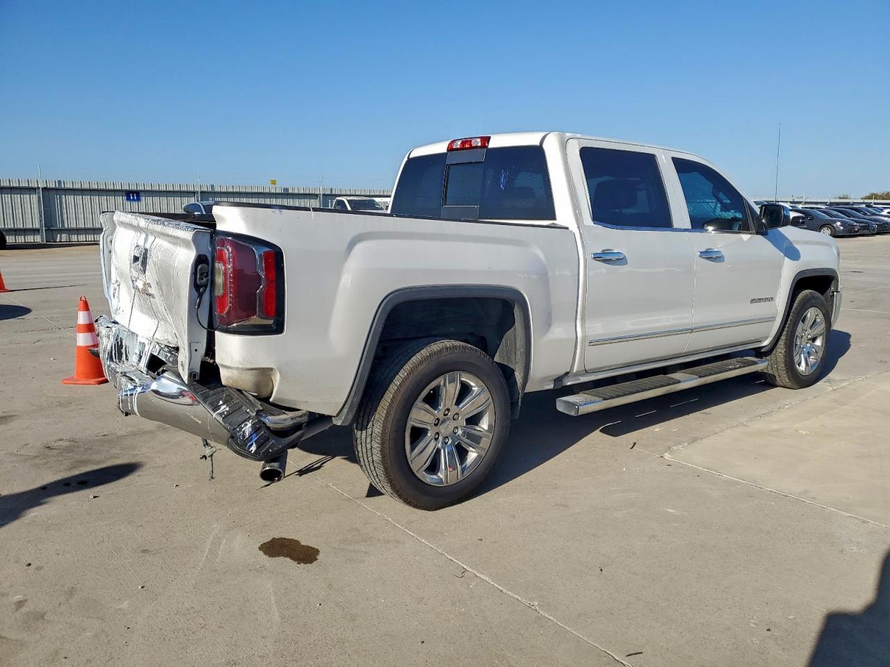 2017 GMC Sierra