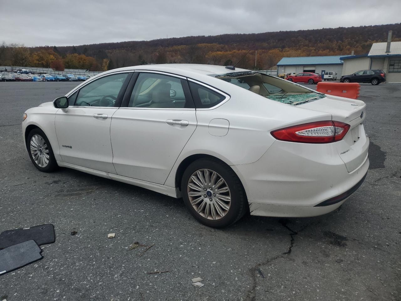2016 FORD FUSION
