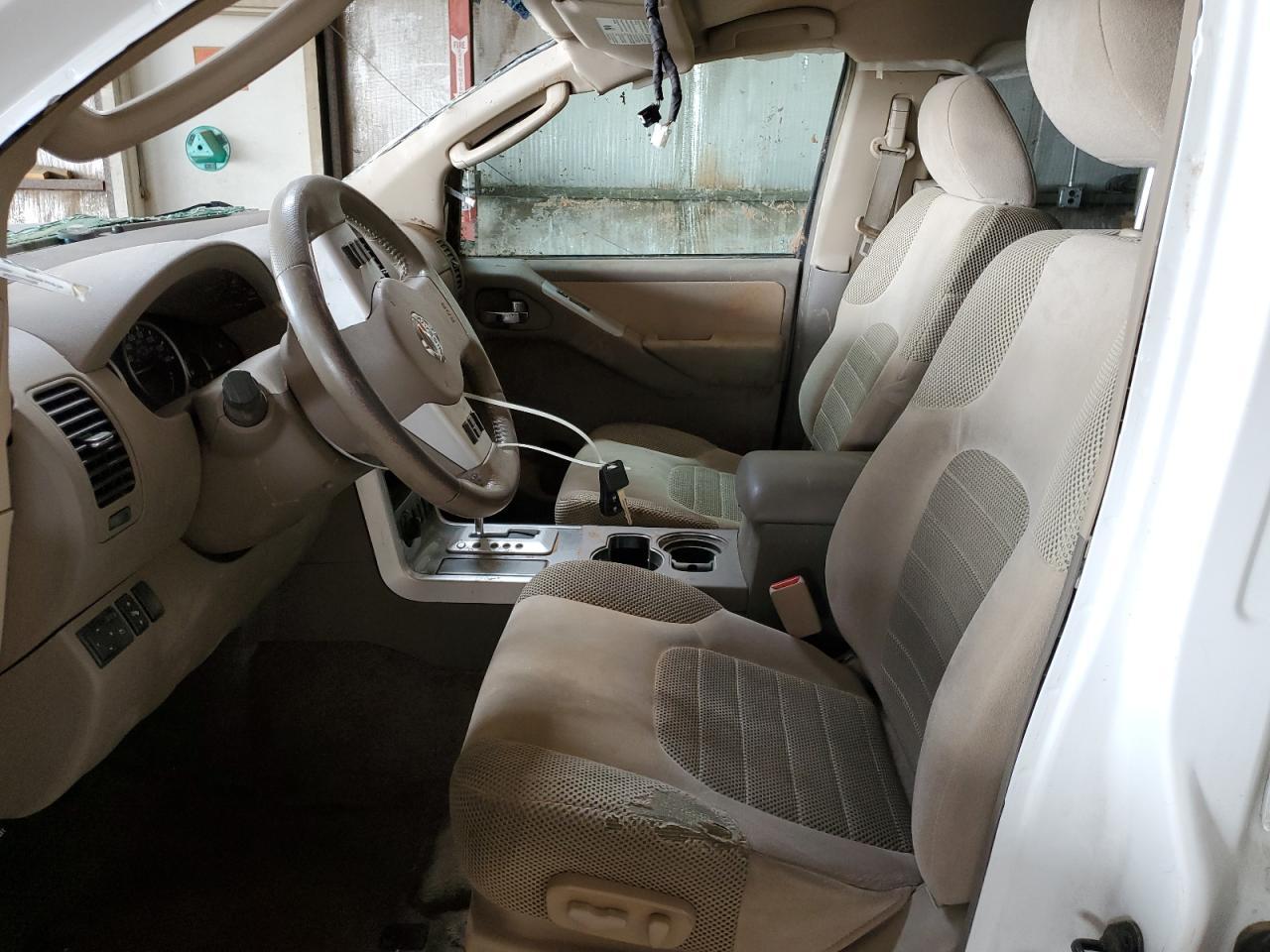 2010 NISSAN PATHFINDER
