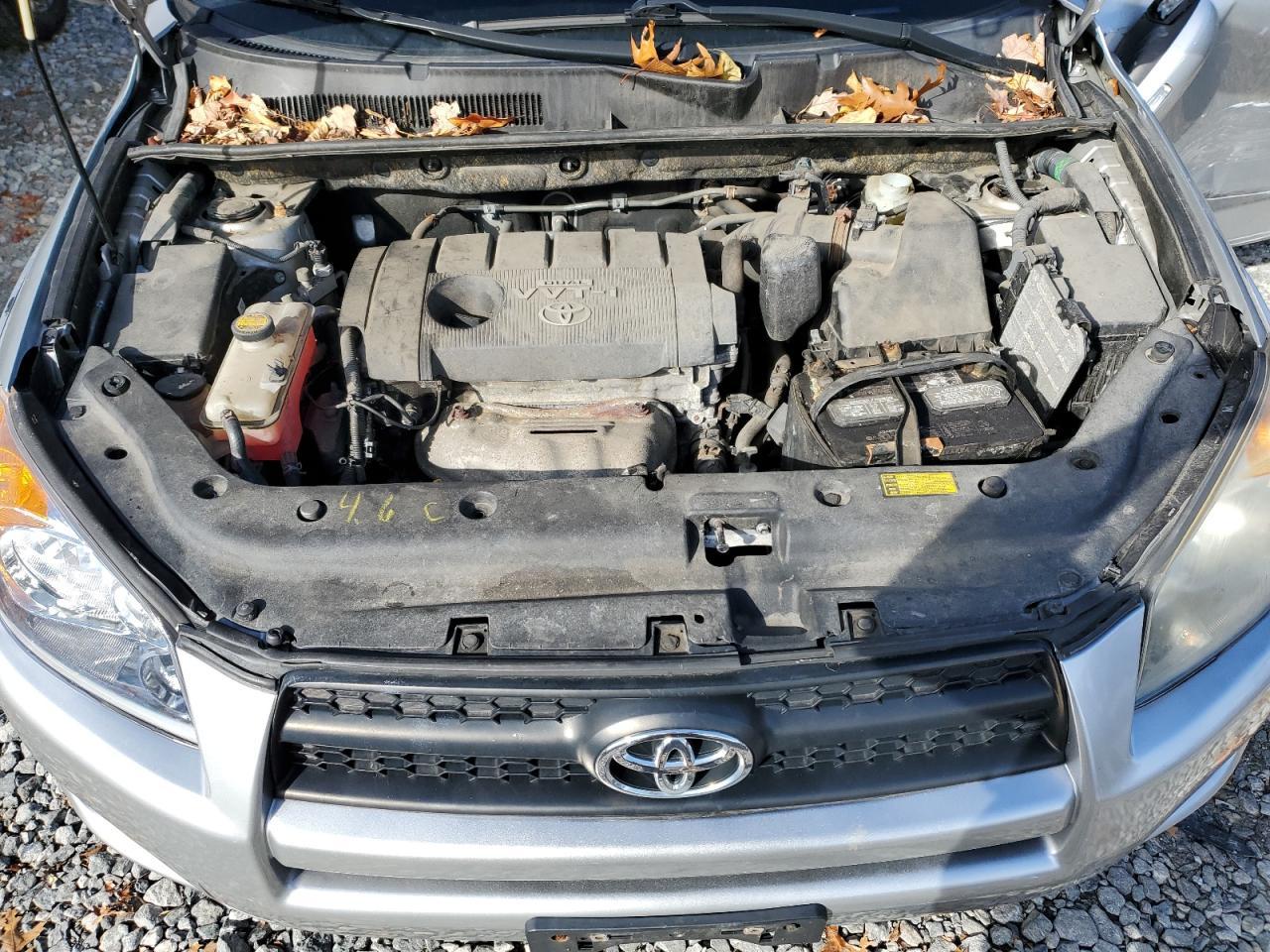 2011 TOYOTA RAV4
