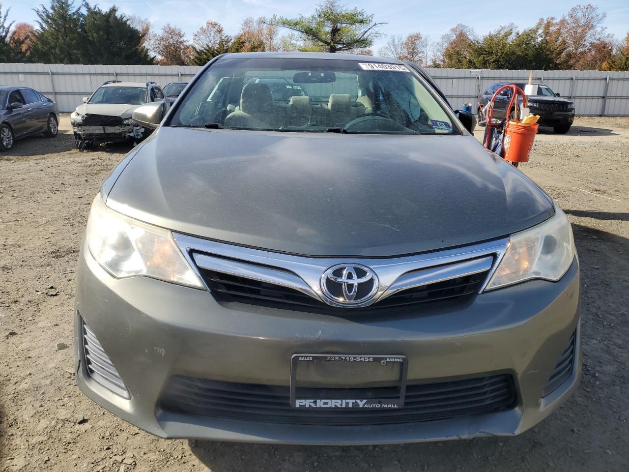 2013 TOYOTA CAMRY