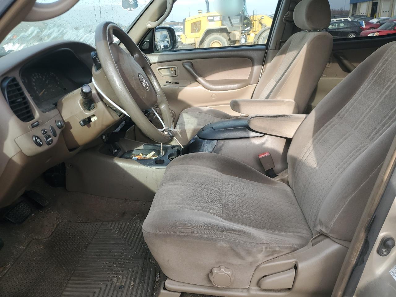 2004 TOYOTA TUNDRA