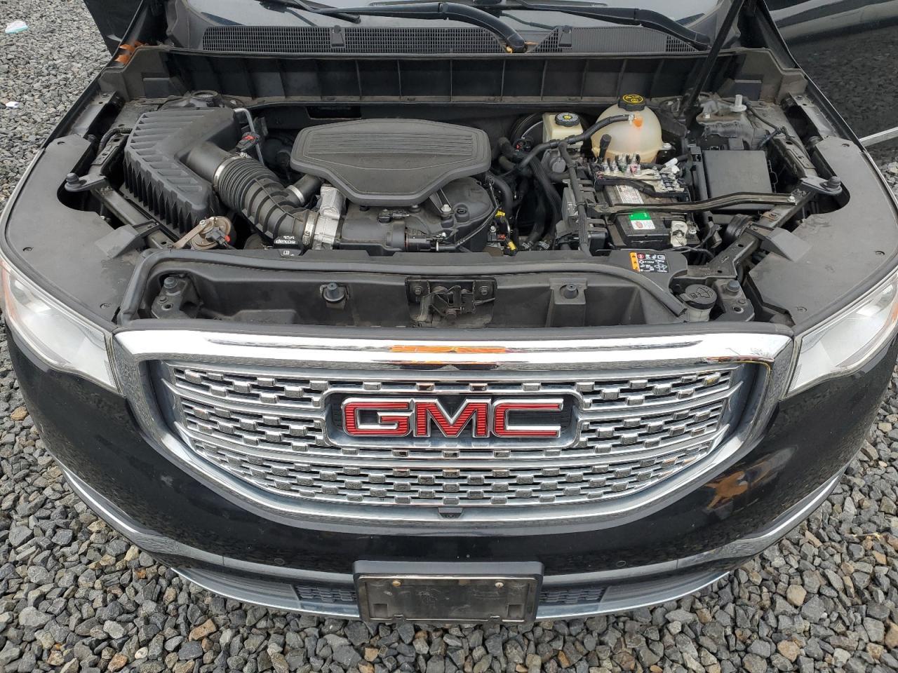 2017 GMC ACADIA