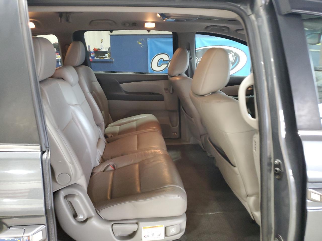 2011 HONDA ODYSSEY