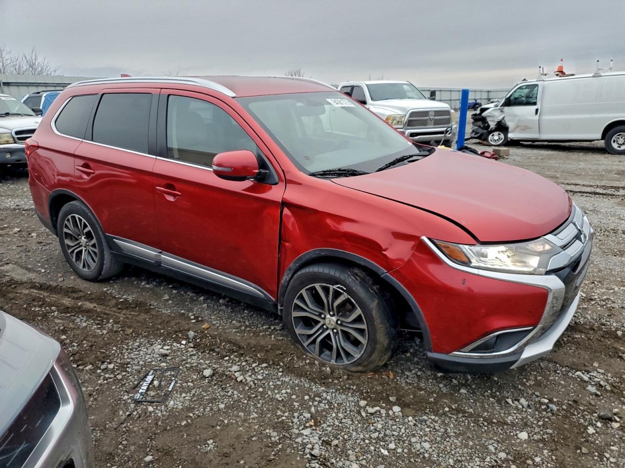 2018 MITSUBISHI outlander