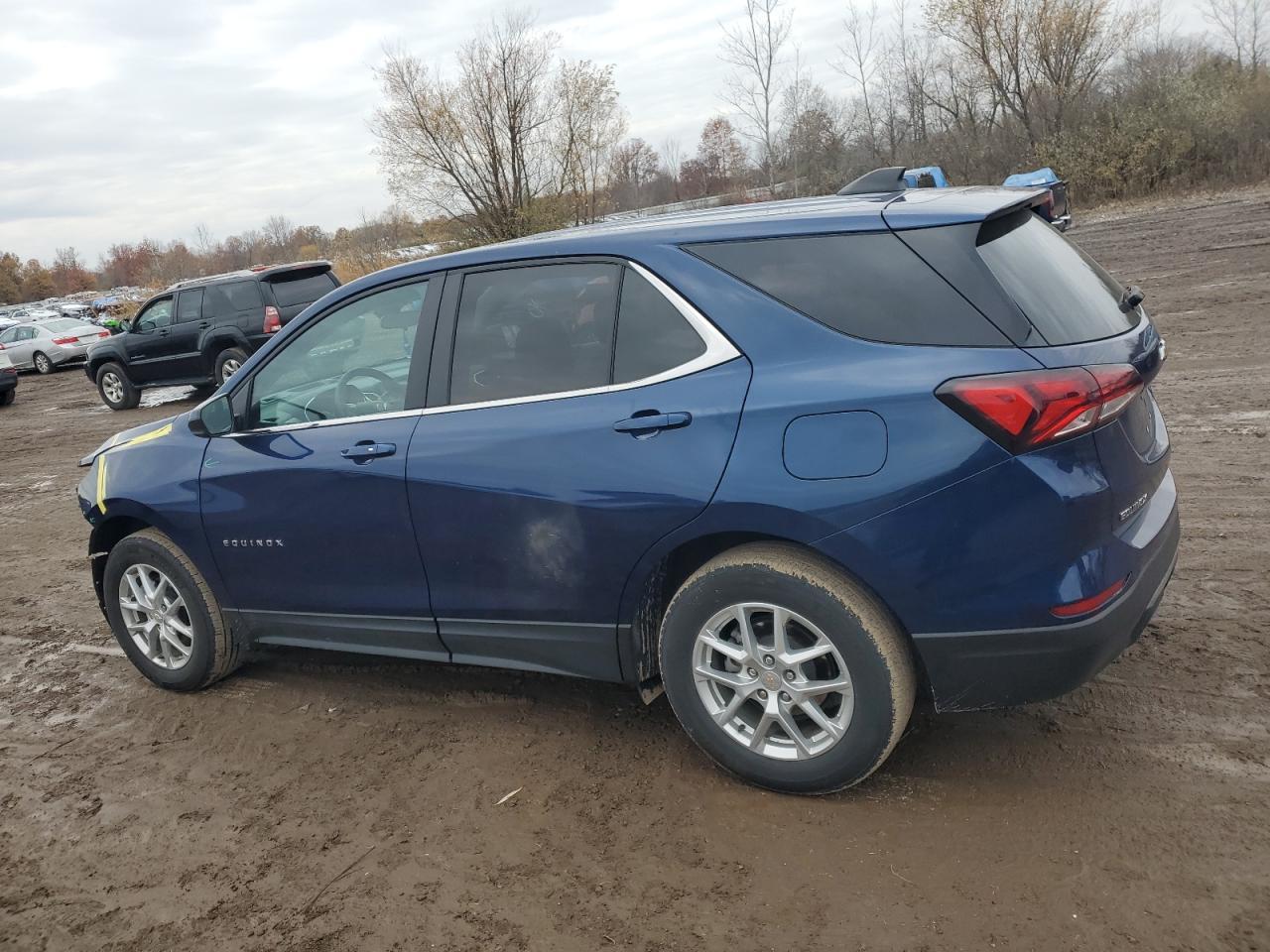 2022 CHEVROLET EQUINOX