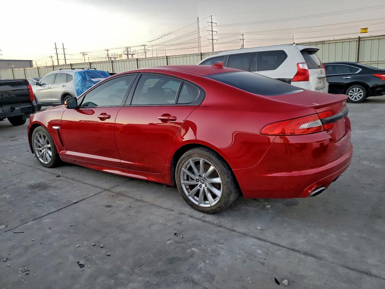 2015 JAGUAR XF