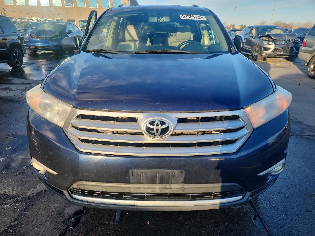 2013 TOYOTA HIGHLANDER
