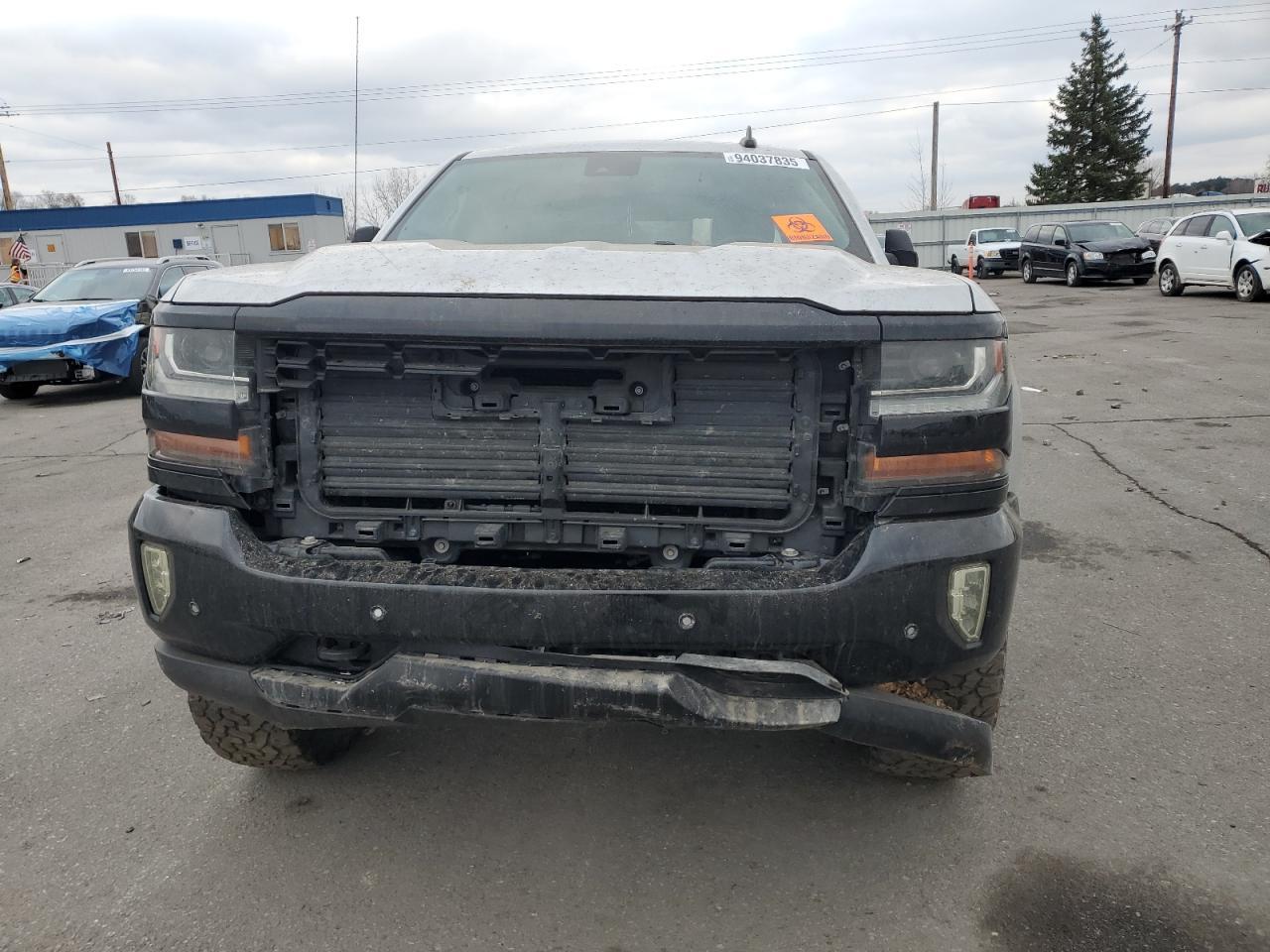 2018 CHEVROLET Silverado